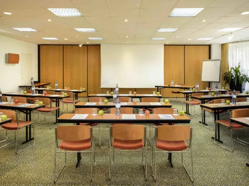 Novotel Porto Gaia Espaces Affaires Photos