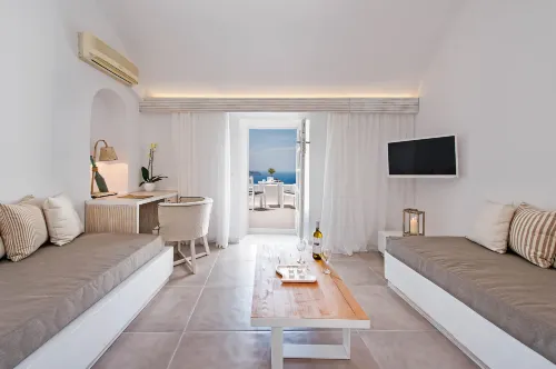 Athina Luxury Suites Photos
