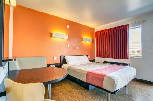 Motel 6 Murfreesboro, TN Photos