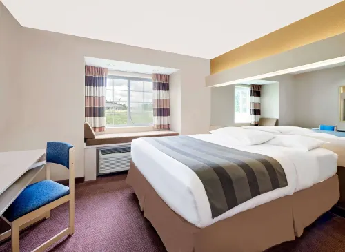 Microtel Inn & Suites by Wyndham Joplin Featured Photos