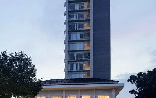 Kampi Hotel Tunjungan - Surabaya من الخارج Photos