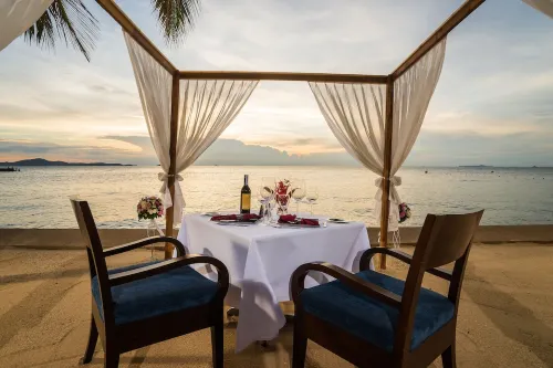 Royal Cliff Beach Hotel Pattaya Dining Photos