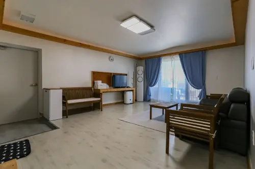 Jeju Cocos Pension Rooms Photos