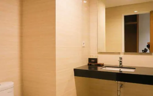 Pollos Hotel & Gallery Rembang Kamar Photos