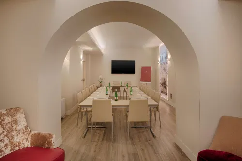 Hotel NH Collection Roma Palazzo Cinquecento Business Facilities Photos