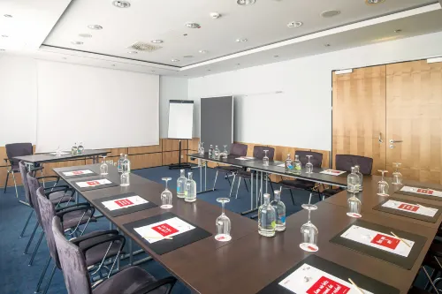 IntercityHotel Wien Espaces Affaires Photos