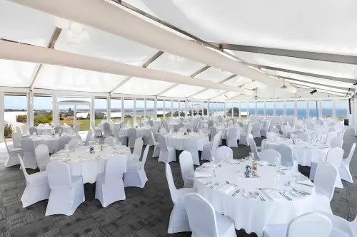 Silverwater Resort Restauration Photos