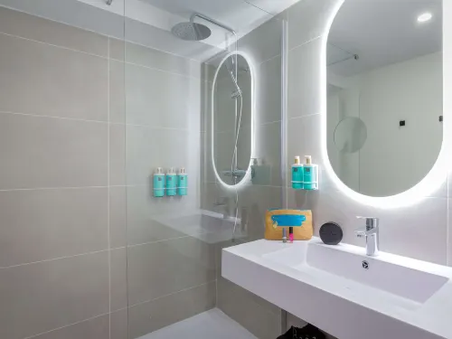 Novotel Aix-en-Provence Pont-De-l'Arc Fenouillères Rooms Photos