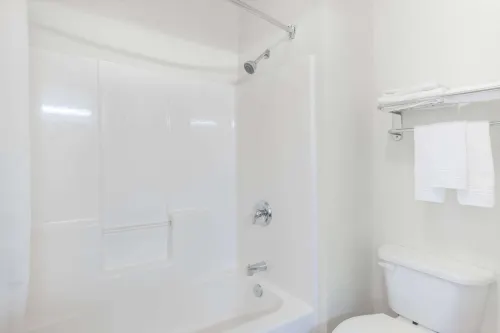 Super 8 by Wyndham Abilene South Rooms Photos