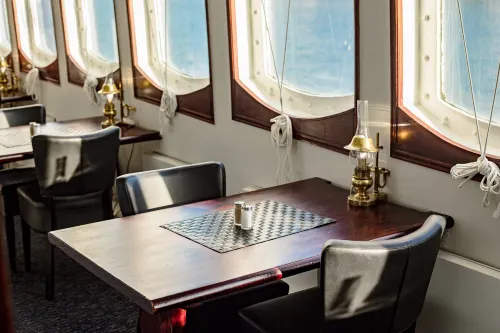 Mälardrottningen Yacht Hotel Mahlzeiten Photos