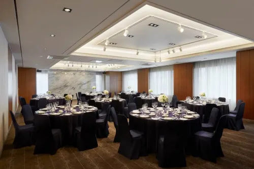 Oakwood Premier Coex Center Seoul Restauration Photos