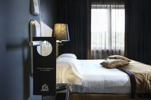Best Western JFK Hotel Zimmer Photos