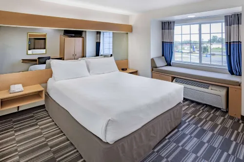 Microtel Inn & Suites by Wyndham Plattsburgh Nổi bật Photos
