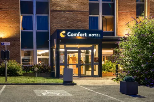 Comfort Hotel Lille l'Union Extérieur Photos