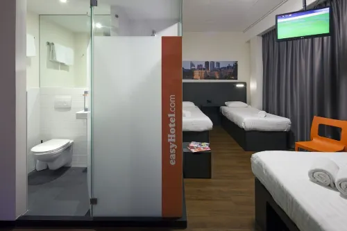 EasyHotel the Hague City Centre Featured Photos