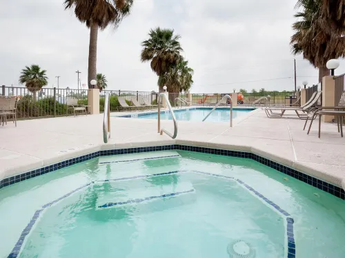 Holiday Inn Express Harlingen Loisirs et amusements Photos