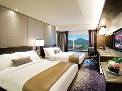 Royal Plaza Hotel Featured Photos