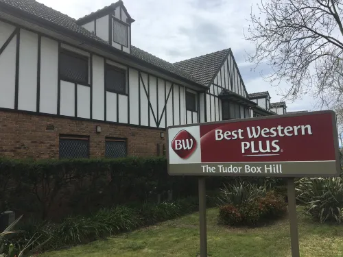 Best Western Plus the Tudor-Box Hill Exterior Photos