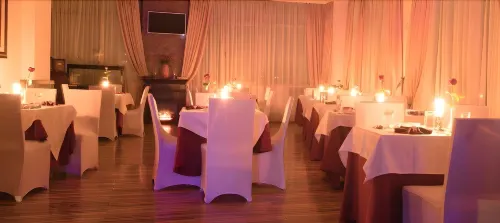 Hotel Miracle تناول الطعام Photos