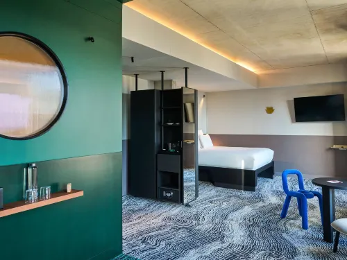 Tribe Paris Clichy Chambres Photos