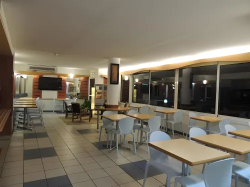 Hôtel ibis budget Sète Centre Restauration Photos