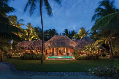 Four Seasons Resort Bora Bora Public Areas Photos