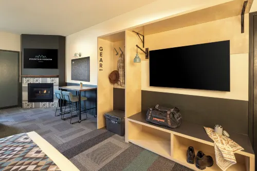 Mountain Modern Sedona Rooms Photos
