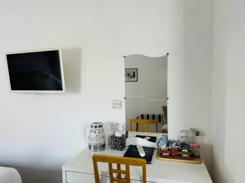 Oxford Guest House Rooms Photos