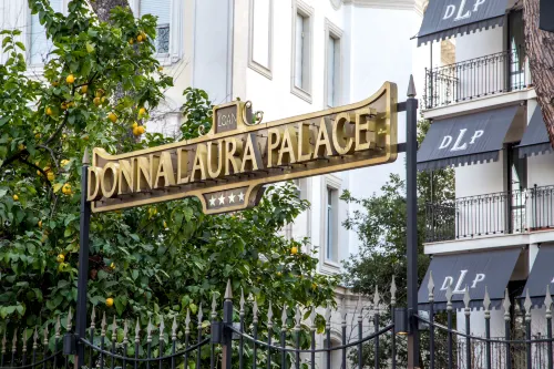 Donna Laura Palace Roma Exterior Photos