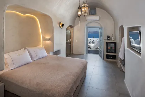 Athina Luxury Suites Photos