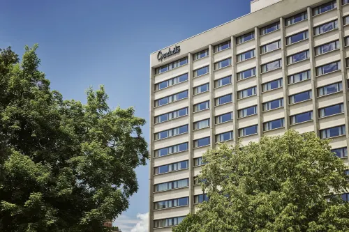 Graduate by Hilton Ann Arbor Exterior Photos