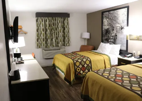 Super 8 by Wyndham San Antonio/I-35 North Camere Photos