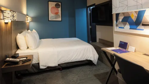 Holiday Inn Express Morelia Centro Historico Rooms Photos