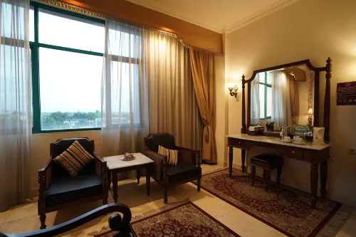 Hotel Indah Palace Solo Photos