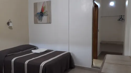 Hotel Cervantino Rooms Photos