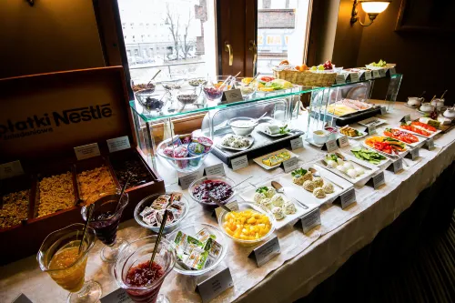 Hotel Diament Plaza Gliwice Dining Photos