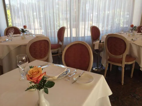 Starhotels Cristallo Palace Dining Photos