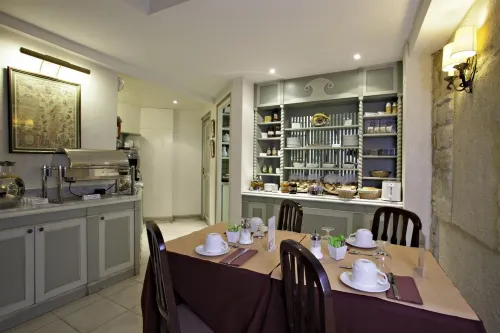 Hotel Ducs de Bourgogne Ristorazione Photos