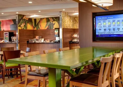 Fairfield Inn & Suites by Marriott Los Angeles LAX/El Segundo Dining Photos