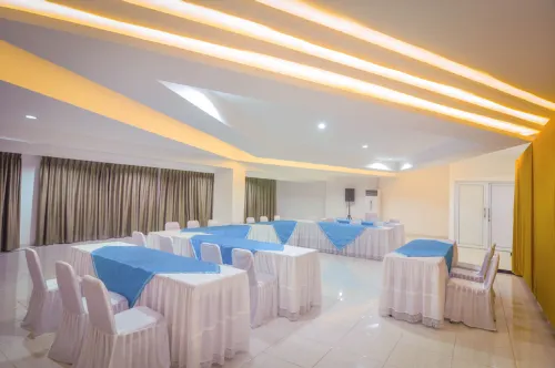 Candiview Hotel Fasilitas Bisnis Photos