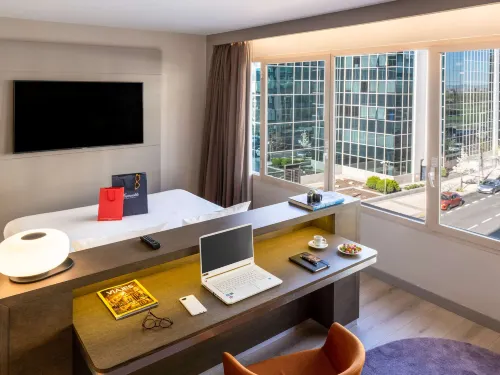 Novotel Madrid Campo de las Naciones Chambres Photos