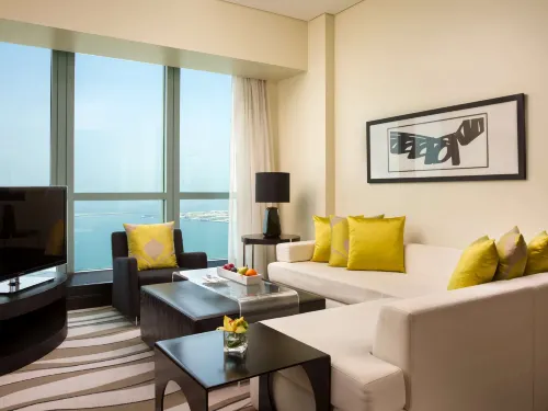 Sofitel Abu Dhabi Corniche Kamar Photos