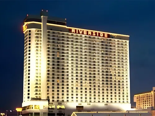 Don Laughlin's Riverside Resort & Casino Exterior Photos