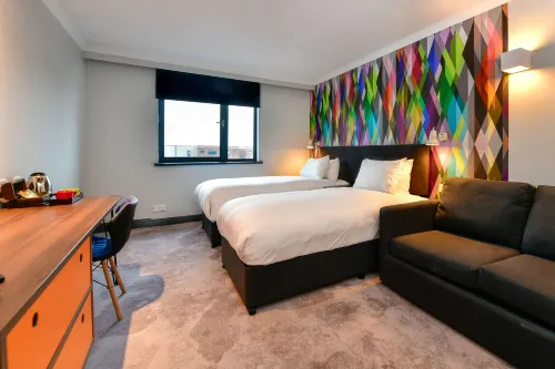Village Hotel Swansea Camere Photos