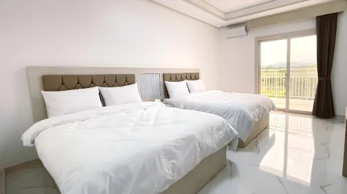 M Stay Hotel - Clark Phòng Photos
