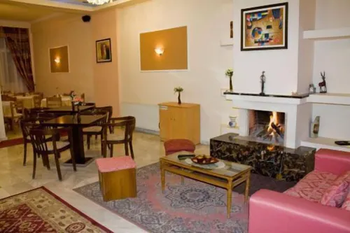 Alexiou Hotel Photos