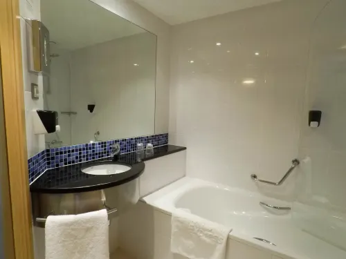 Holiday Inn Express Pamplona Chambres Photos