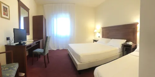 Hotel HR Photos