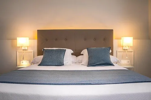 Hotel Pirineos Figueres by Pierre & Vacances Photos