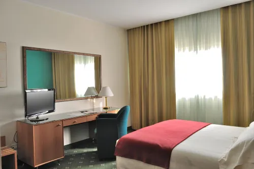 BV Hotel Oly Номера Photos